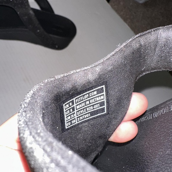 FitFlop Shoes Womens Size 8 Black Glitter Thong Wedge Sandals Comfort Toning - Picture 6 of 7